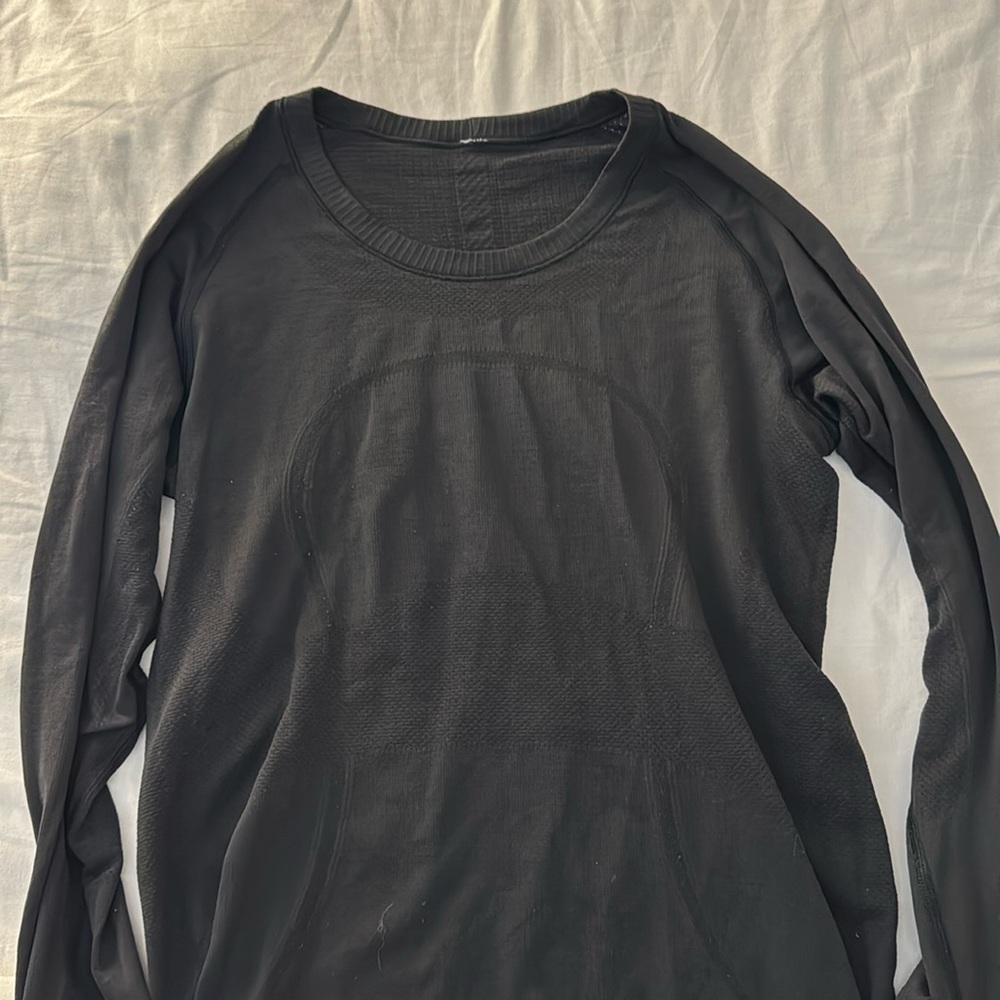 Used Lululemon Longsleeve Swiftly Tech Size 6